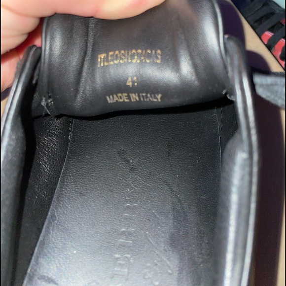 black burberry sneakers, Very good condition, only worn once, size 7 US with box - Picture 4 of 6